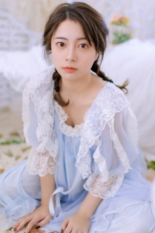 靖王世子小妾